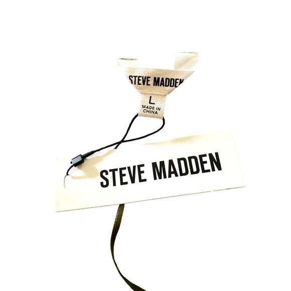 STEVE MADDEN, SIZE L, OLIVE JUMPER - Picture 3 of 5